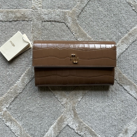 NEW ⚡️ MAJE Croc-Embossed Leather Wallet on Chain - Picture 7 of 9